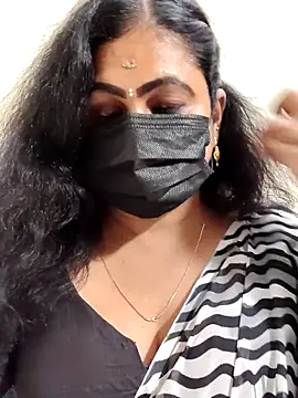 Snapshot of Sweetie_swetha37 chatting on 7, 2, 2026 Sweetie swetha37 online show from 7, 2, 2026