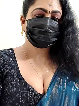 Snapshot of Sweetie_swetha37 chatting on 22, 2, 2026 Sweetie swetha37 online show from 22, 2, 2026