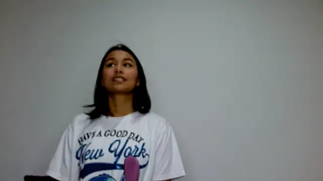 Gia Lee online show from 8, 10, 2025