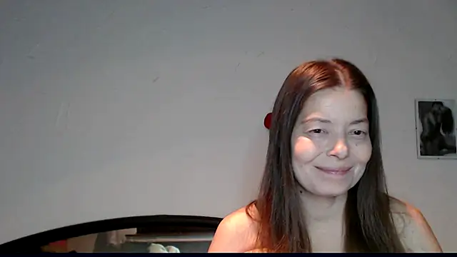 Snapshot of SexySarah177 chatting on 16, 12, 2024 SexySarah177 online show from 16, 12, 2024