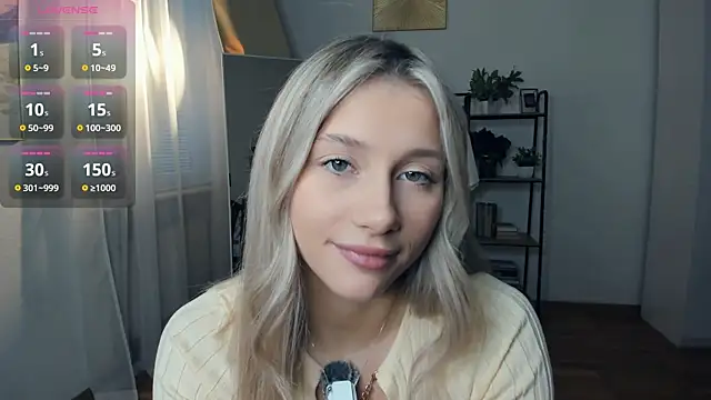 Snapshot of FaaBinaa chatting on 26, 11, 2025 FaaBinaa online show from 26, 11, 2025