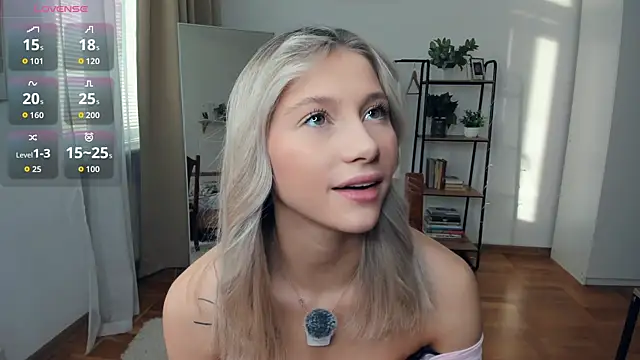 Snapshot of FaaBinaa chatting on 15, 12, 2025 FaaBinaa online show from 15, 12, 2025