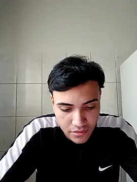 Snapshot of novinho_safado__ chatting on 5, 11, 2025 novinho safado online show from 5, 11, 2025