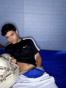 Snapshot of novinho_safado__ chatting on 19, 1, 2026 novinho safado online show from 19, 1, 2026