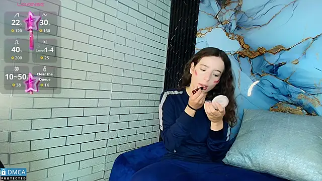 nena cupcake  online show from 16, 9, 2025