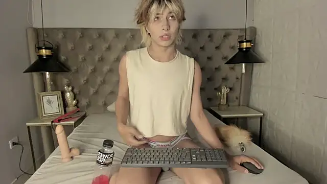 OliIverr22 online show from 22, 9, 2025