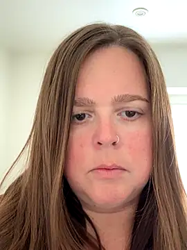 Snapshot of hornykitty1210 chatting on 11, 11, 2025 hornykitty1210 online show from 11, 11, 2025