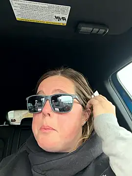 Snapshot of hornykitty1210 chatting on 14, 1, 2026 hornykitty1210 online show from 14, 1, 2026