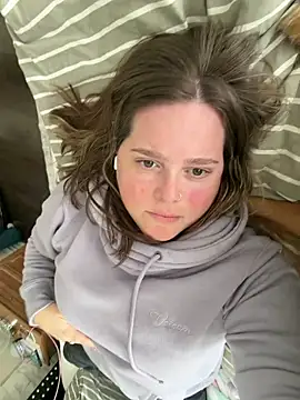 Snapshot of hornykitty1210 chatting on 26, 2, 2026 hornykitty1210 online show from 26, 2, 2026