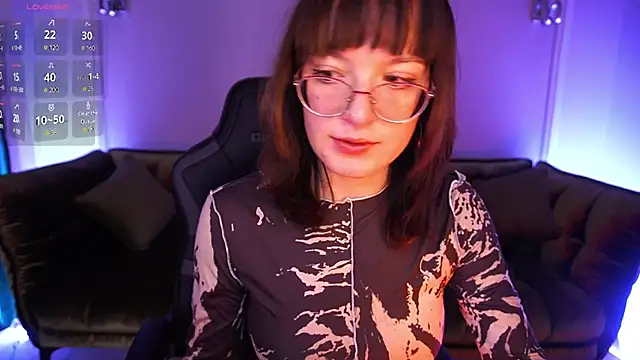 Pixie Peachh online show from 14, 11, 2025