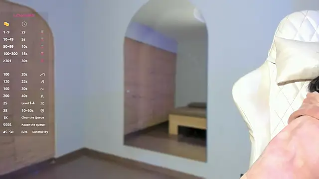 HannahMontgomery online show from 10, 1, 2026