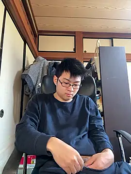 Snapshot of hiromu53 chatting on 3, 4, 2026 hiromu53 online show from 3, 4, 2026