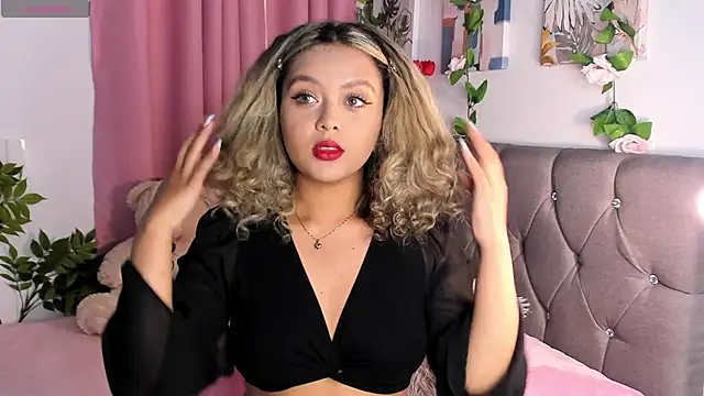 isajonnes18 online show from 27, 11, 2025