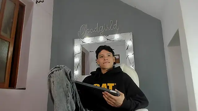 camillo virgil online show from 23, 9, 2025