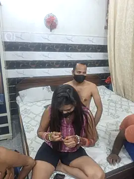 Snapshot of Cute_plak02 chatting on 12, 10, 2025 Cute plak02 online show from 12, 10, 2025