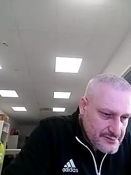 Snapshot of Hisnimin chatting on 4, 2, 2026 Hisnimin online show from 4, 2, 2026