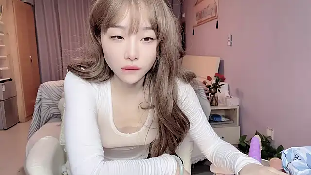 Y2Luvk online show from 6, 10, 2025