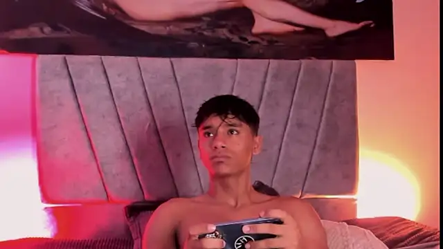 ZYZZ1312 online show from 24, 10, 2025