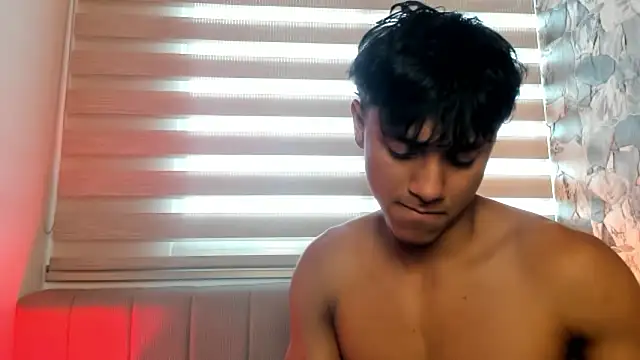 ZYZZ1312 online show from 7, 3, 2026