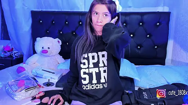 Sofiia cute  online show from 22, 9, 2025