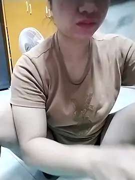 Snapshot of Mie_rose chatting on 18, 4, 2026 Mie rose online show from 18, 4, 2026