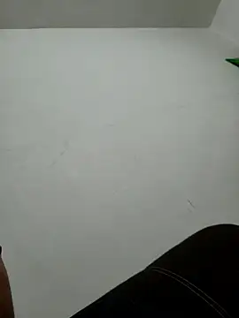 Snapshot of surdotravieso chatting on 22, 9, 2025 surdotravieso online show from 22, 9, 2025