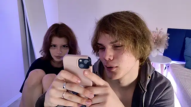 Bonnie And C1yde online show from 2, 12, 2025