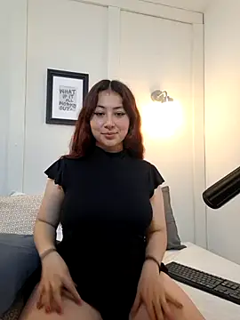 Nicolle Evanss  online show from 31, 3, 2026