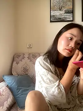 Snapshot of Mier-cn chatting on 12, 10, 2025 Mier-cn online show from 12, 10, 2025