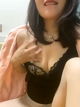 Snapshot of Mier-cn chatting on 31, 10, 2025 Mier-cn online show from 31, 10, 2025