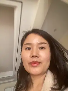 Snapshot of Mier-cn chatting on 13, 11, 2025 Mier-cn online show from 13, 11, 2025