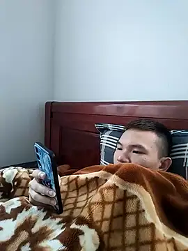 Snapshot of zaLo_o79244o625 chatting on 4, 11, 2025 zaLo o79244o625 online show from 4, 11, 2025