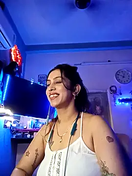 Snapshot of Love_Beauty01 chatting on 27, 2, 2026 Love Beauty01 online show from 27, 2, 2026