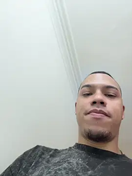 AlphaMasterXxx online show from 13, 4, 2026