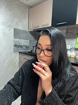 JaneetDeea online show from 17, 4, 2026