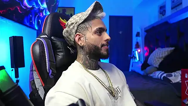 logan hugh8 online show from 3, 2, 2026