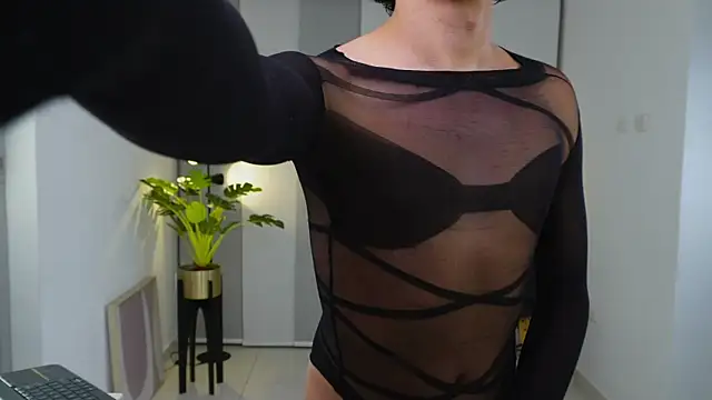 Snapshot of Timmyshy_ chatting on 11, 11, 2025 Timmyshy online show from 11, 11, 2025