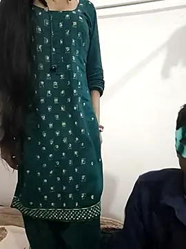 Snapshot of LOVE568 chatting on 12, 11, 2025 LOVE568 online show from 12, 11, 2025