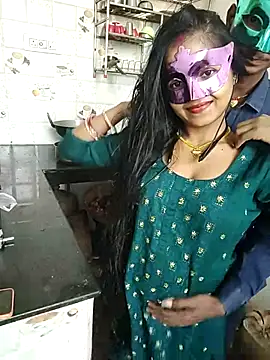 Snapshot of LOVE568 chatting on 16, 11, 2025 LOVE568 online show from 16, 11, 2025