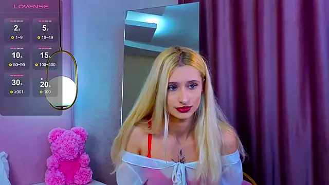 Monica Leen online show from 27, 10, 2025