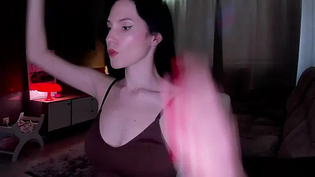 AdeleShinemm online show from 25, 3, 2026