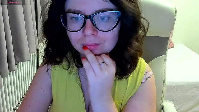 MilisaSweet777 online show from 21, 12, 2025