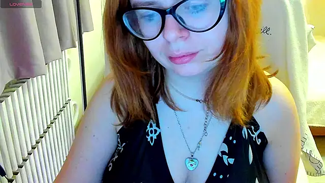 MilisaSweet777 online show from 10, 2, 2026