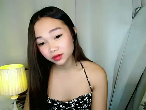 Snapshot of SultryCyraFoxmore chatting on 8, 6, 2026 SultryCyraFoxmore online show from 8, 6, 2026