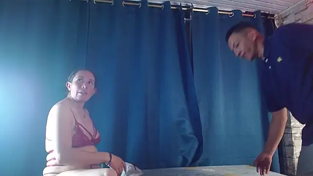 mollyandsam303av online show from 23, 3, 2026