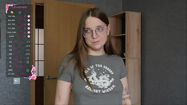 Violetwin online show from 20, 5, 2026