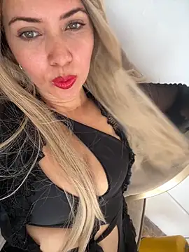 becca scotts online show from 16, 10, 2025