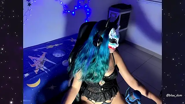 Snapshot of bluesubmissive chatting on 28, 5, 2026 bluesubmissive online show from 28, 5, 2026