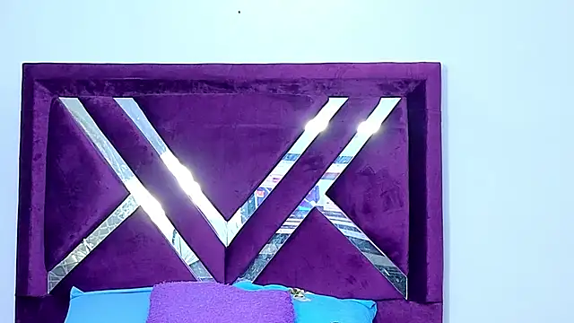 Lushy sweet online show from 22, 11, 2025