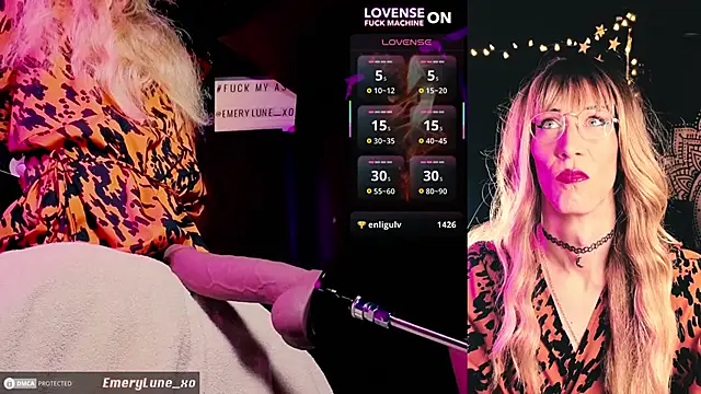 EmeryLune xo online show from 3, 2, 2026